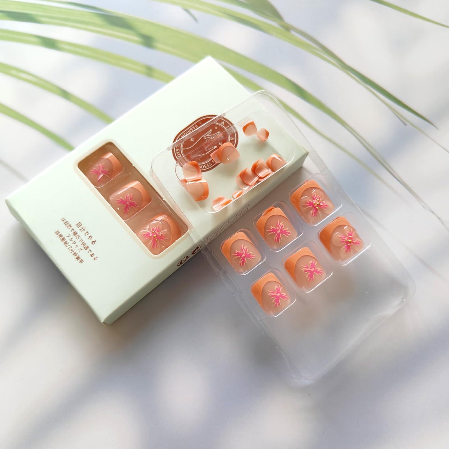 24Pcs Summer Press on Toenails Short Square Fake Toe Nails with 3D Flower Design French Tip False Toenails Pink Flower Glue on Nails Glossy Nude Full Cover Acrylic Toenails for Women