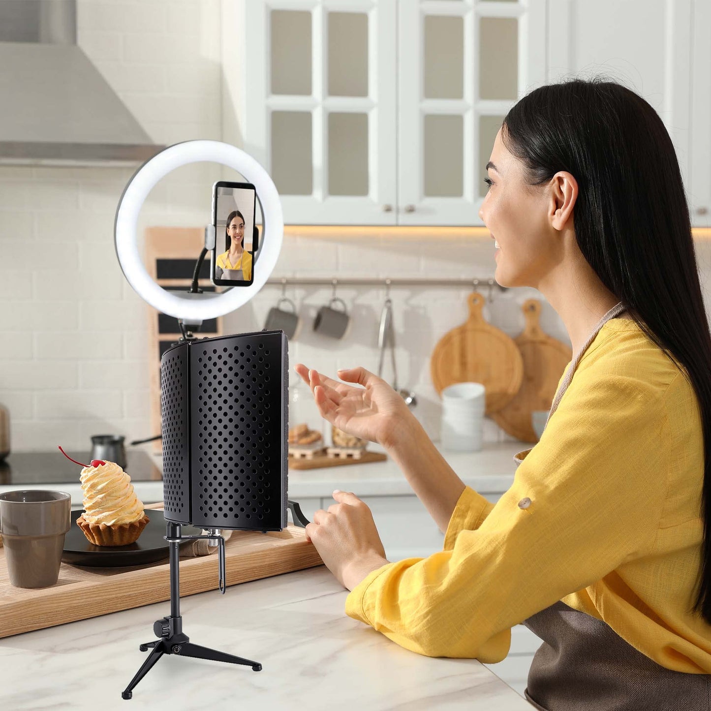 Pyle Compact Microphone Isolation Shield – Portable Studio Mic Sound Dampening Foam Reflector with Adjustable Panels, Acoustic Foam, Tabletop Tripod Stand for Recording & Podcasts
