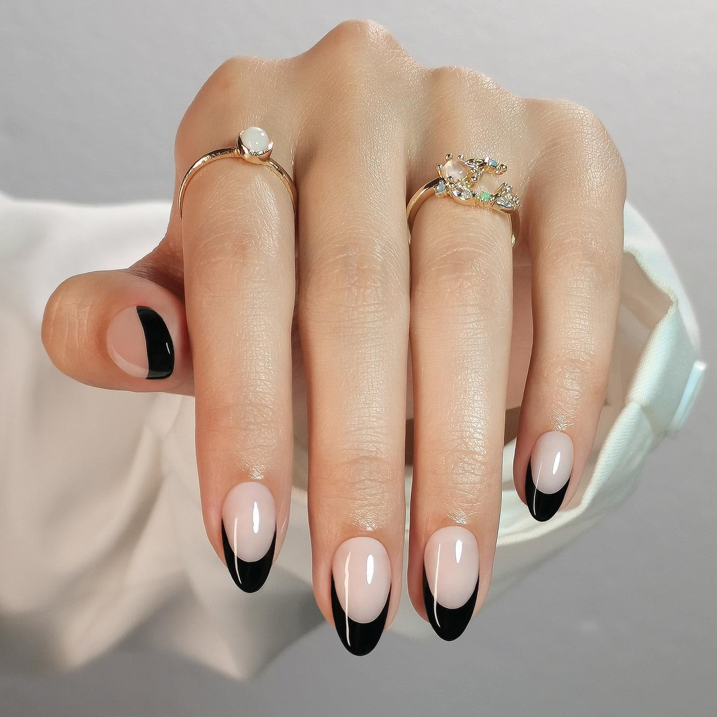 Black French Tip Press on Nails Almond - SHANGMENG Soft Gel Short Press on Nails for Women Gift, Fit Perfectly & Natural Reusable Stick on Nails in 16 Sizes - 32 Fake Nails with Glue, French Black