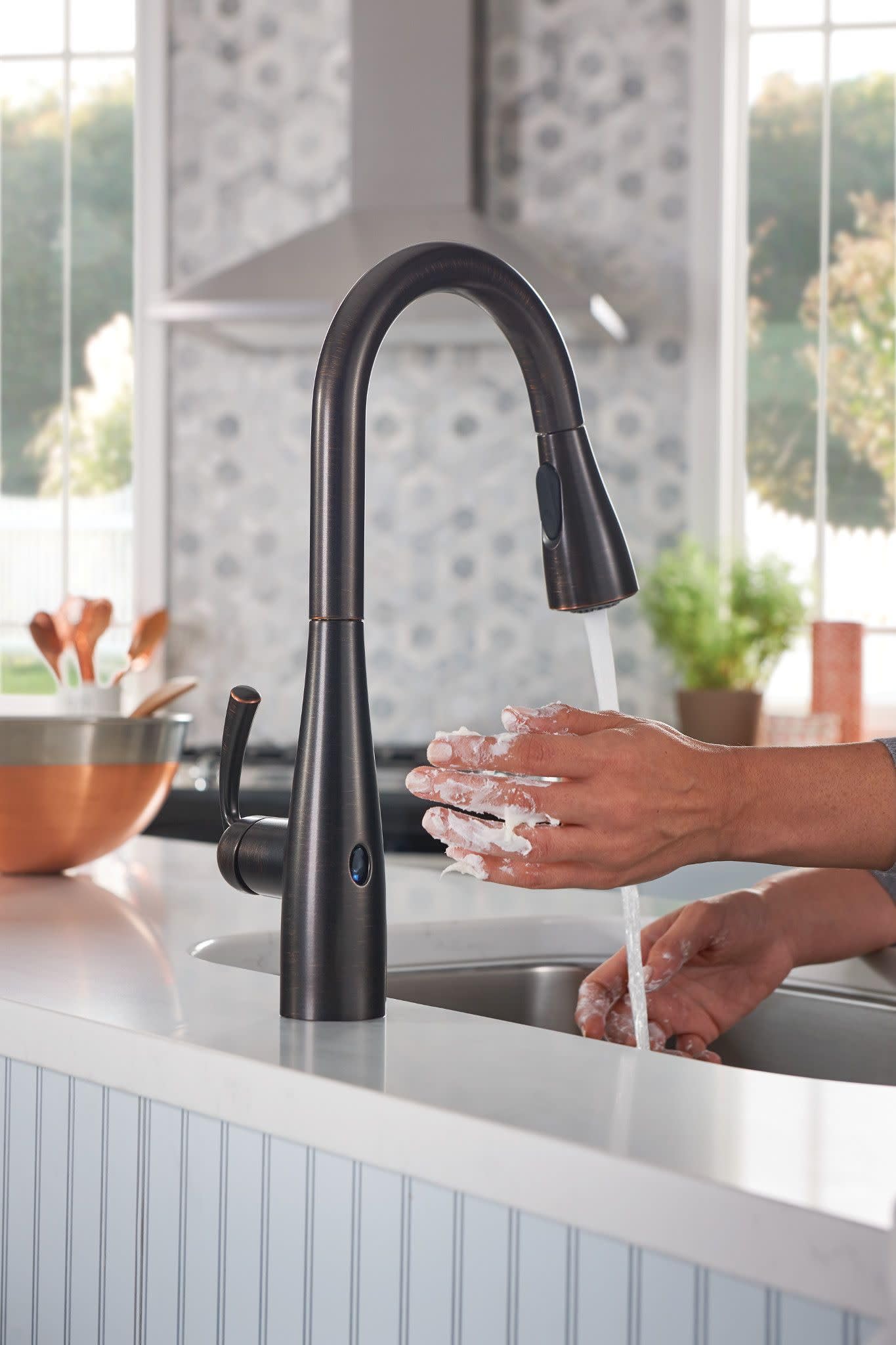 Moen Essie Mediterranean Bronze MotionSense Wave One-Handle Touchless Kitchen Faucet with Pulldown Sprayer and Soap Dispenser, 87014EWBRB