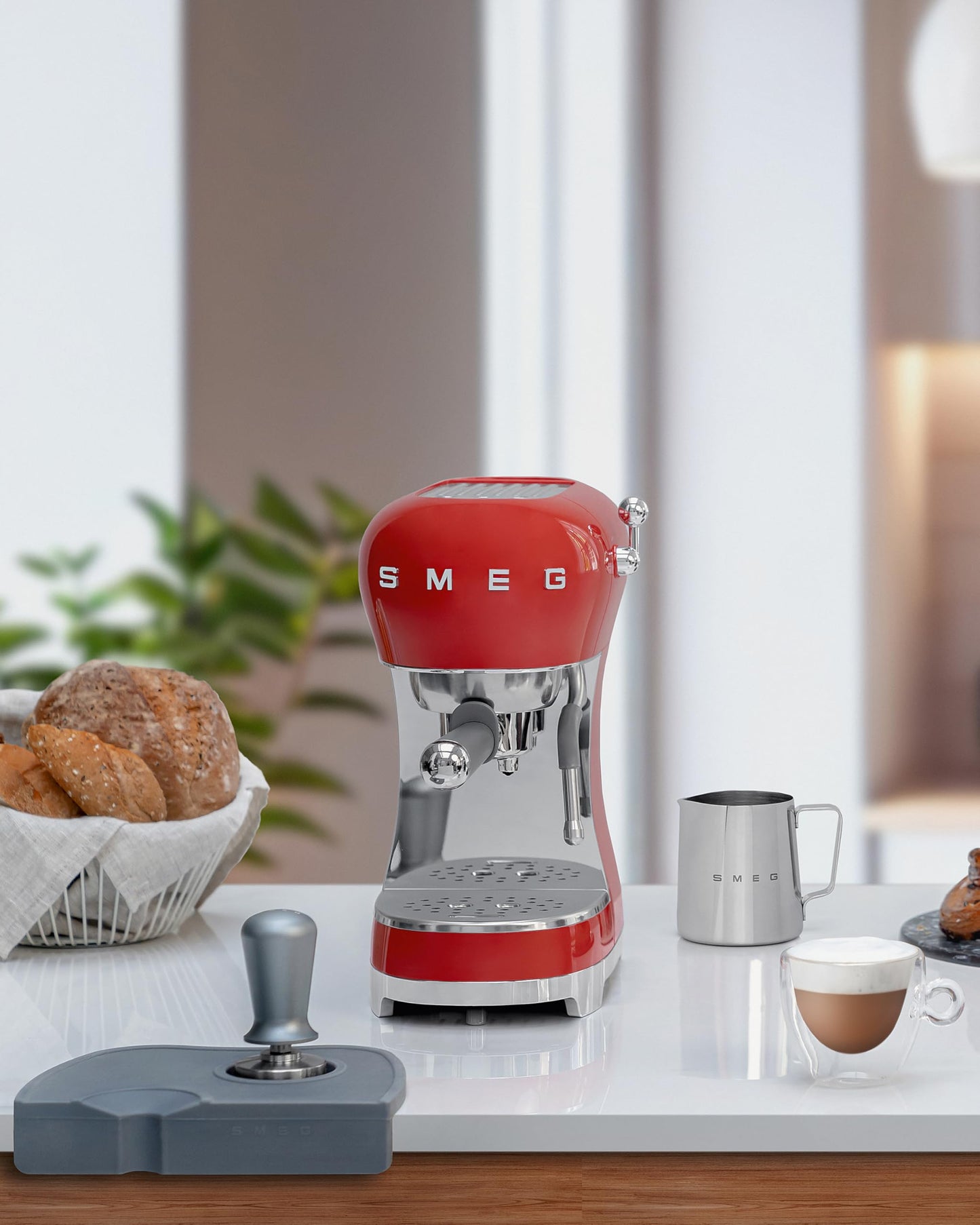 Smeg Manual Espresso Machine with Steam Wand, 15 Bars of Pressure, Stainless Steel Porta Filter, Passive Cup Warmer, User Friendly Controls, and Measuring Scoop Tamper Made in Italy (Red)