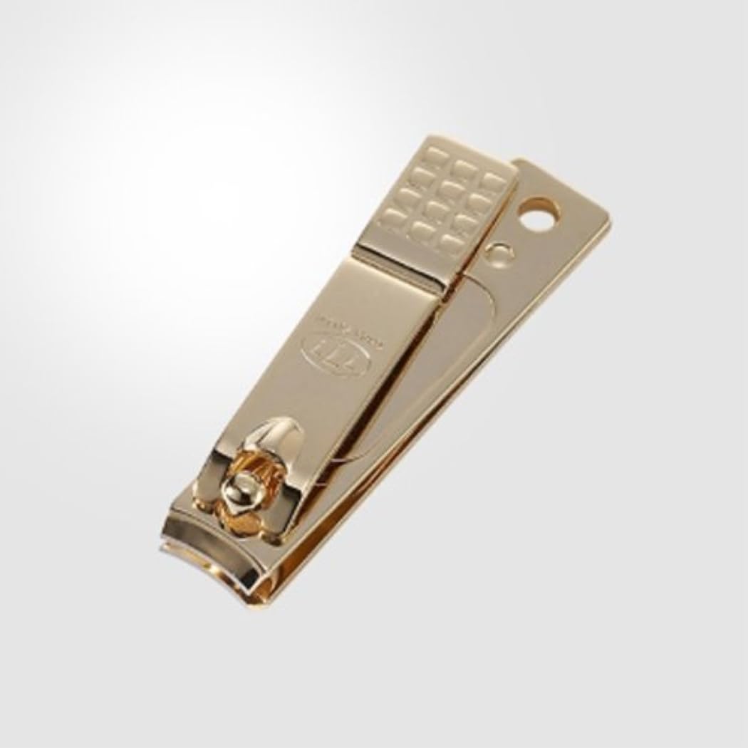 World No. 1. Three Seven (777) Travel Manicure Grooming Kit Nail Clipper Set (4 PCs, TS-32RXG), Made in Korea, Since 1975.