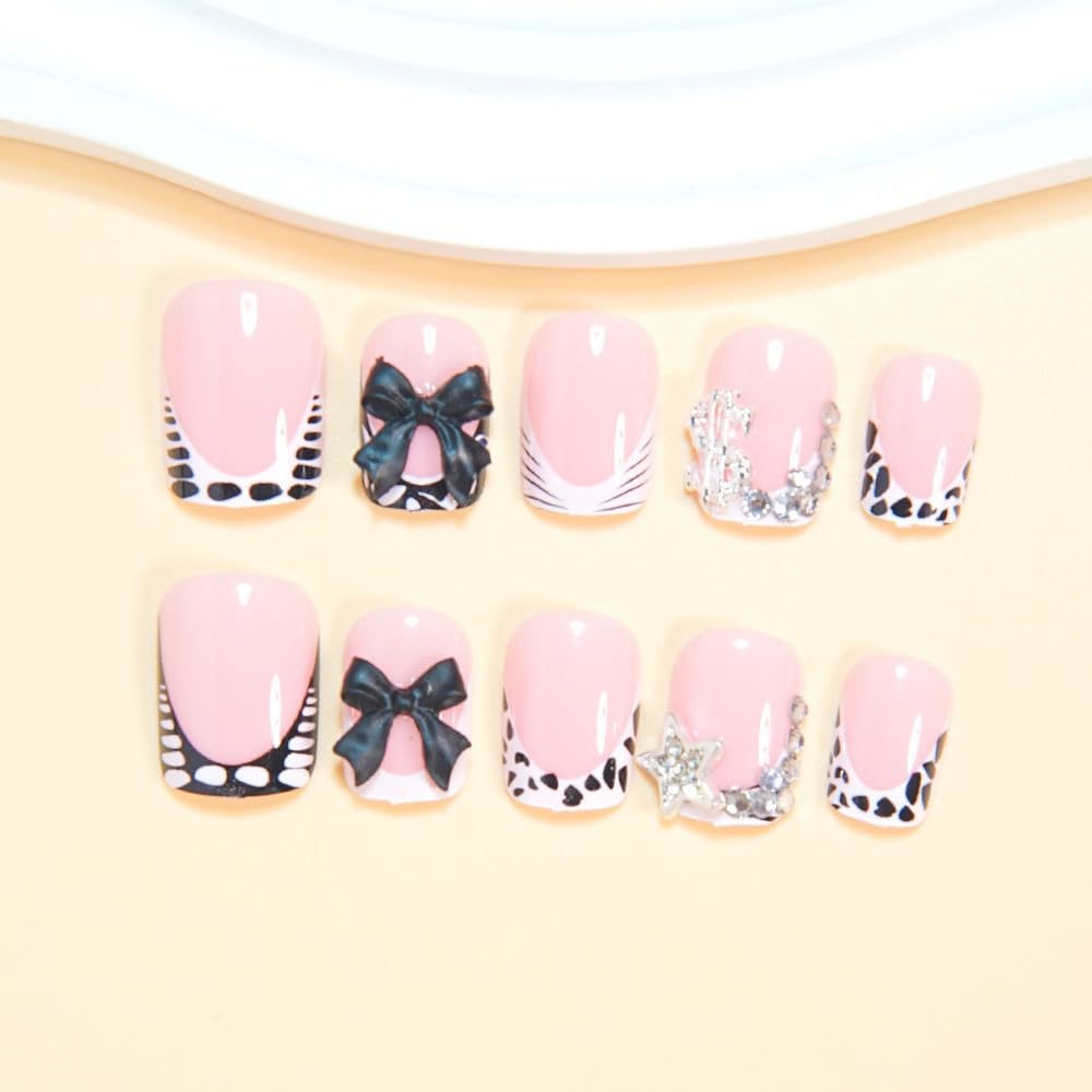 CTTHNBD Short Press on Nails - Square Fake Nails with Bow Star Charms Design - French Tip False Nails Stick on - for Women 24 Pcs