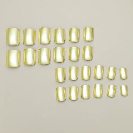 Gold Press on Nails Short Square Fake Nails Gold Chrome False Nails Mirror Design Glossy Glue on Nails Metallic Full Cover Acrylic Stick on Nails Artificial Nails for Women Girls Manicure 24Pcs