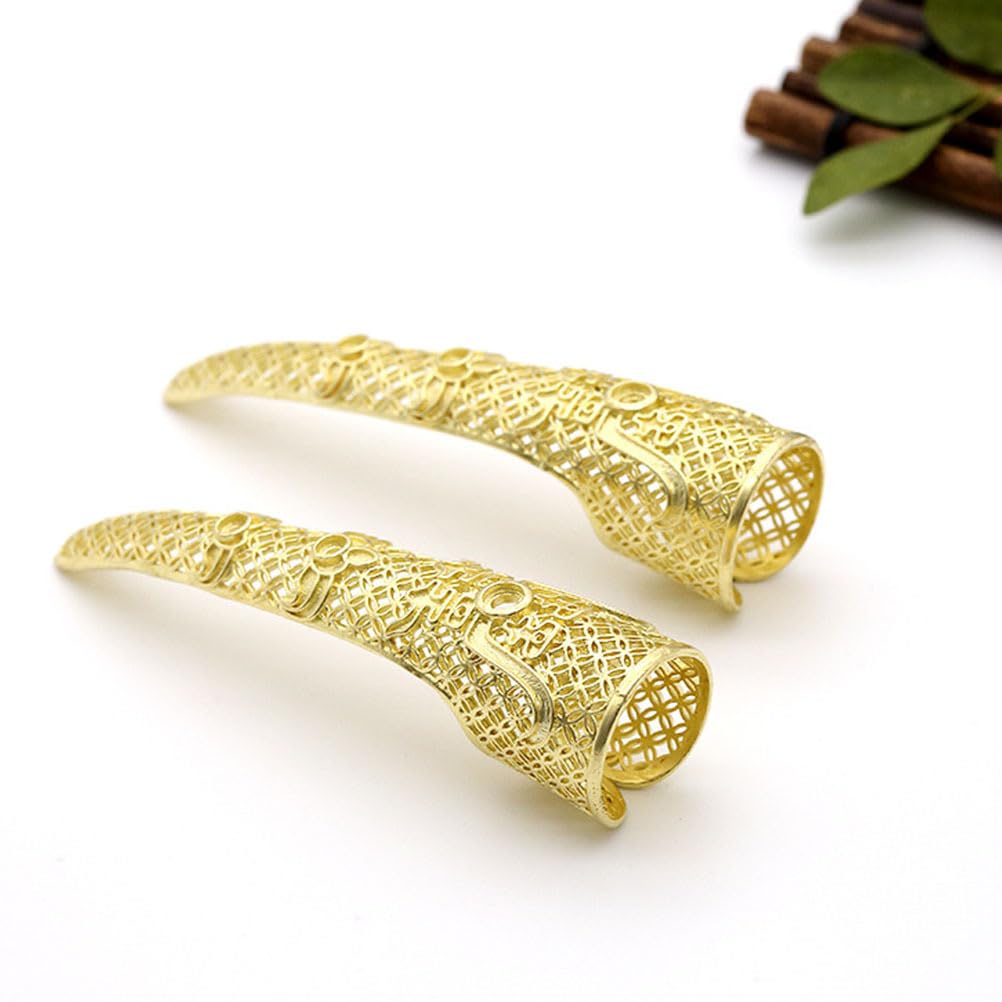 Healifty Royal Style Long Hollow-Out Delicate Nail Covers Lightweight Copper Fingernail Guards for Cosplay Halloween Performance