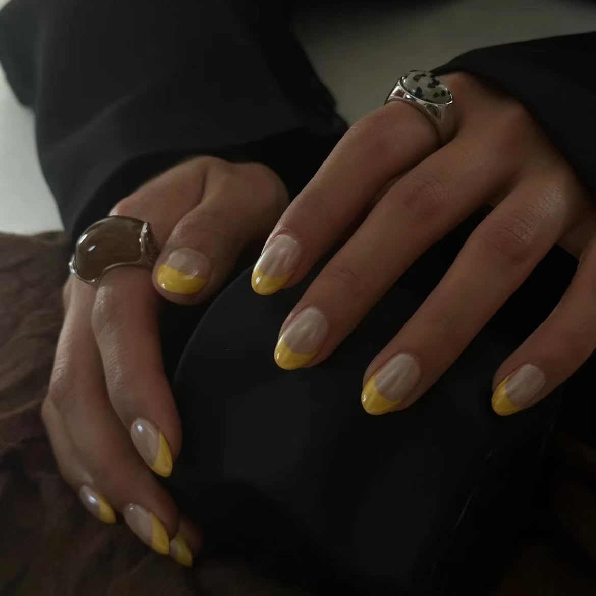 Handmade Press on Nails Short Fake Nails French Acrylic Full Cover False Nails for Women and Girls 10PCS (Yellow French) (MT-108, M)