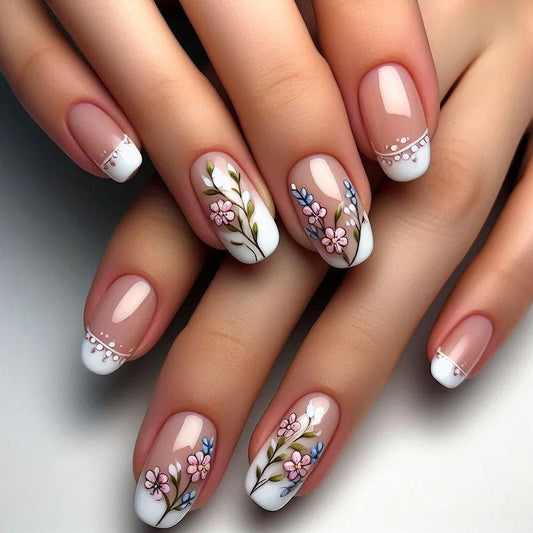 24pcs Flower Short Square Press on Nails White French Tips Fake Nails White Flower with Gradient Design False Nails Nude Glossy Full Cover Floral Artificial Stick on Nails for Women Manicure 24 Pcs