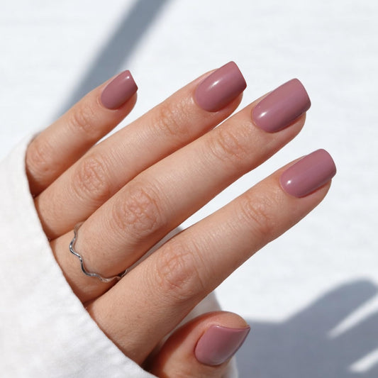 LAHUYA Press On Nails – Cozy Girl | Nail Artist Designed Short Squoval Fake Nails with Soft Mauve Pink Glossy Finish, Reusable Press On Nails in 15 Sizes – 30 Nails Kit with Glue