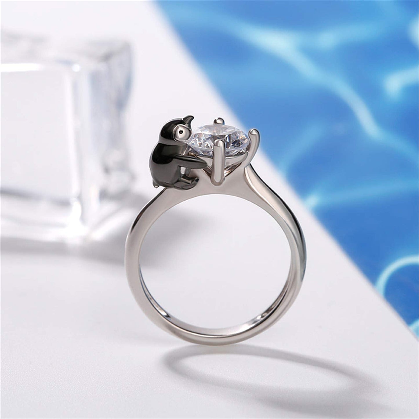 Jeulia "Keep Your Cool Penguin Round Cut Sterling Silver Ring Fashion Anniversary Promise Engagement Wedding Ring Set for Her With Gift Jewelry Box (5)