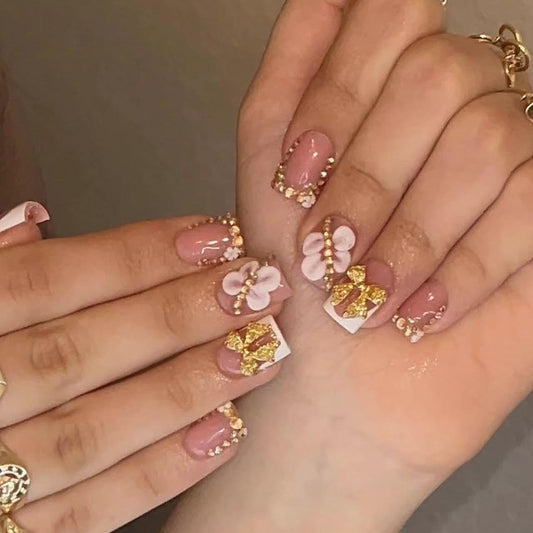 plalely Square Press on Nails Short Nude Fake Nail 3D Flowers Charms Acrylic Nail Press ons Gold Bow Stick on Nail for Women 24pcs