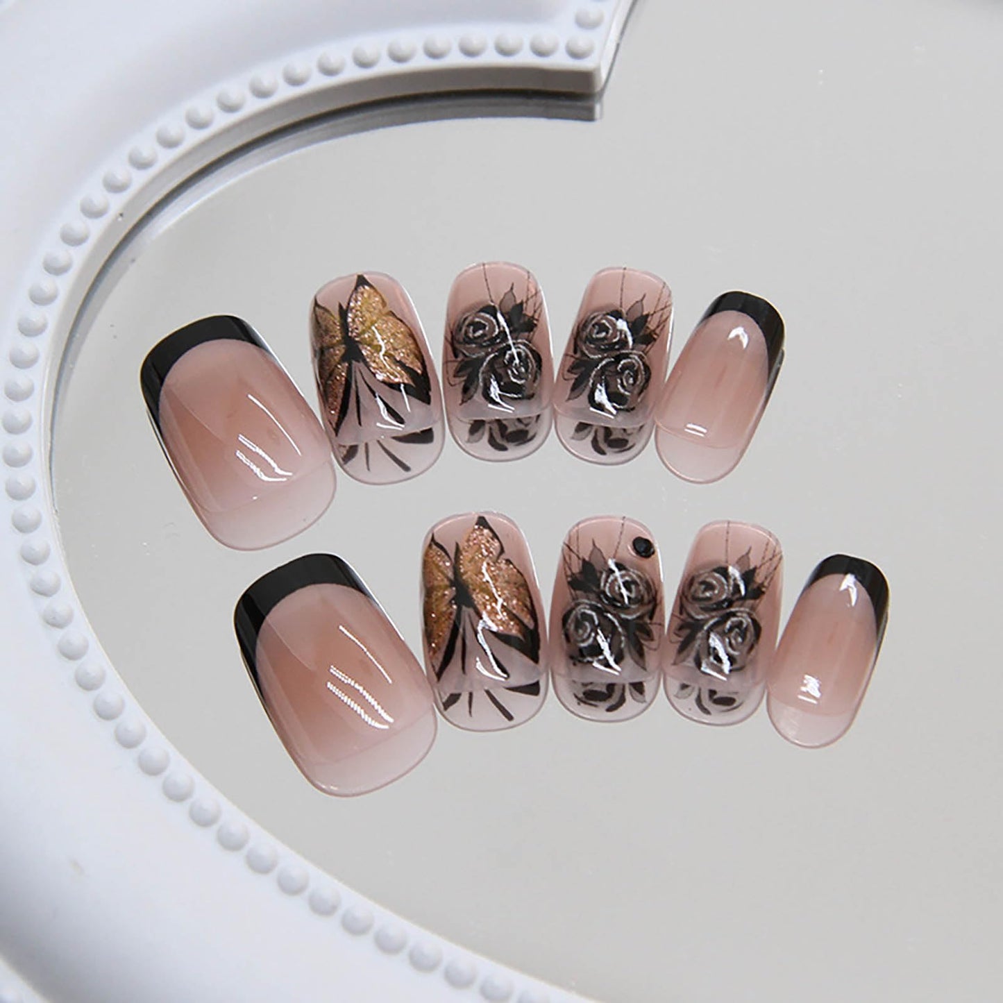 RTKHFZE Short Press on Nails Square Black Butterfly Fake Nails with Design Exquisite Stick on Nails Full Cover Acrylic Glossy Glue on Nails Artificial Nails for Women Manicure Decorations 24Pcs