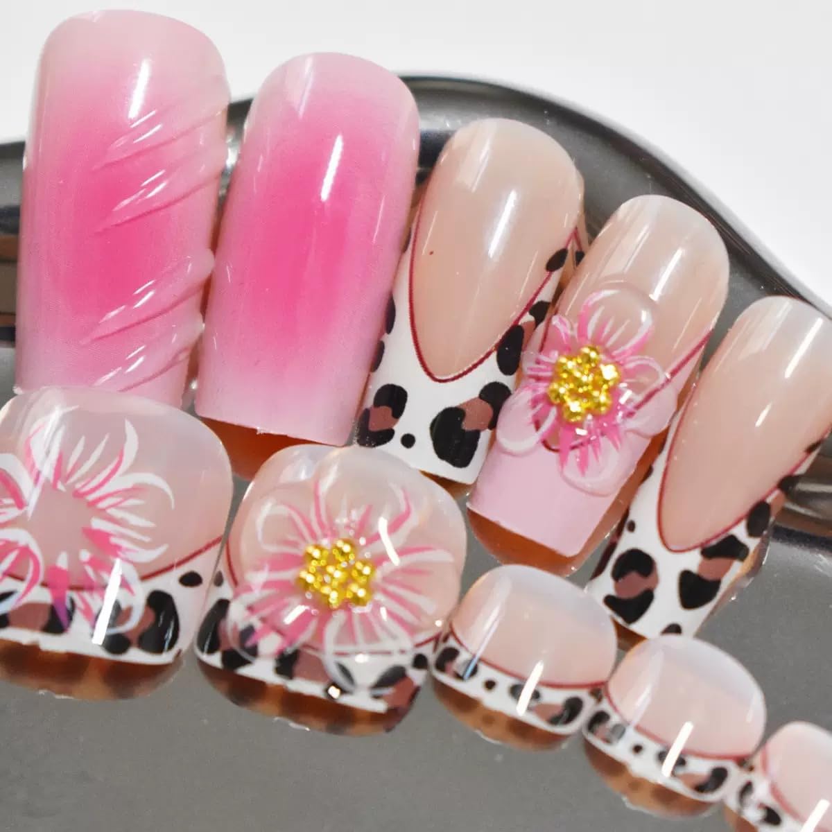 48Pcs Square Press on Nails Medium & Press on Toenails Set, French Tip Press on Nails with Leopard Print Design Fake Nails 3D Flower Press on Toe Nails for Women Manicure Kit