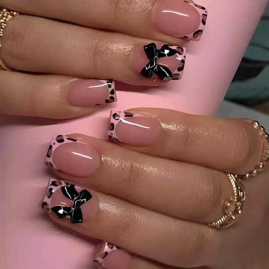 24Pcs Bow Press on Nails Short Square French Tip Fake Nails with Black Leopard Print Design Glossy False Nails Nude Full Cover Artificial Glue on Nails Cute Stick on Nails Valentines Nail for Women