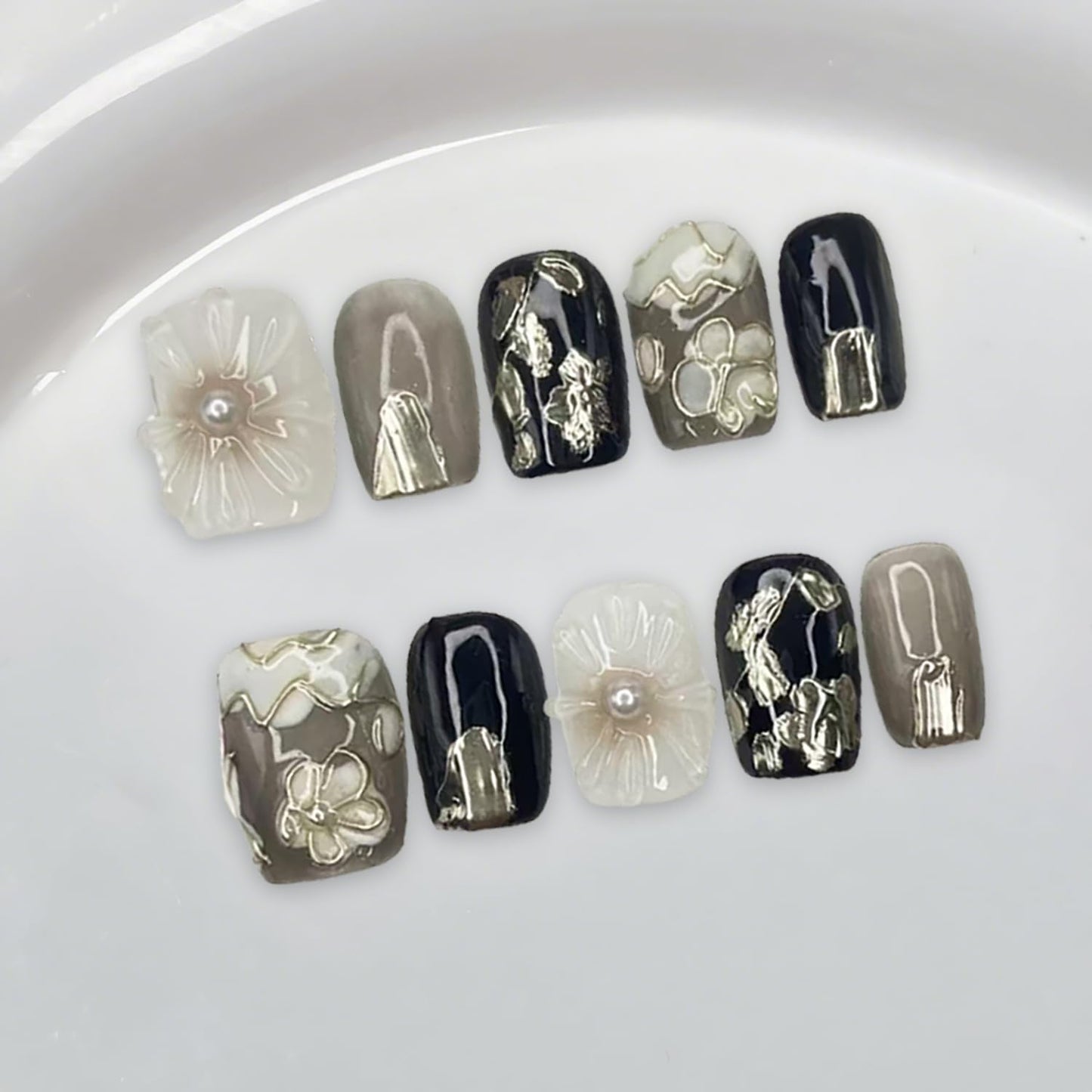 Square Press on Nails Full Cover Fake Nails with White Flower Handmade Press on Nails Short Black False Nails Embossed Silver Floral Acrylic Nails Thick Stick on Nails for Women Nail Art DIY（S)