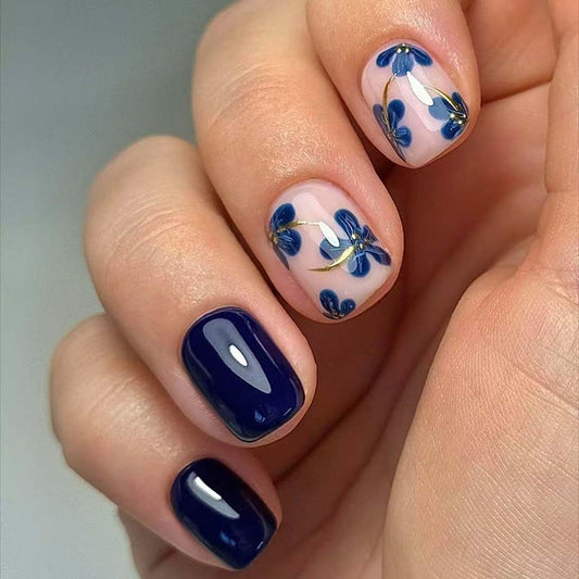 LINMEIZAI Navy Blue Press on Nails Short Square Fake Nails Cute Blue Flower Design False Nails Glossy Acrylic Press ons Artificial Glue on Nail Full Cover Floral Stick on Nails for Women 24Pcs
