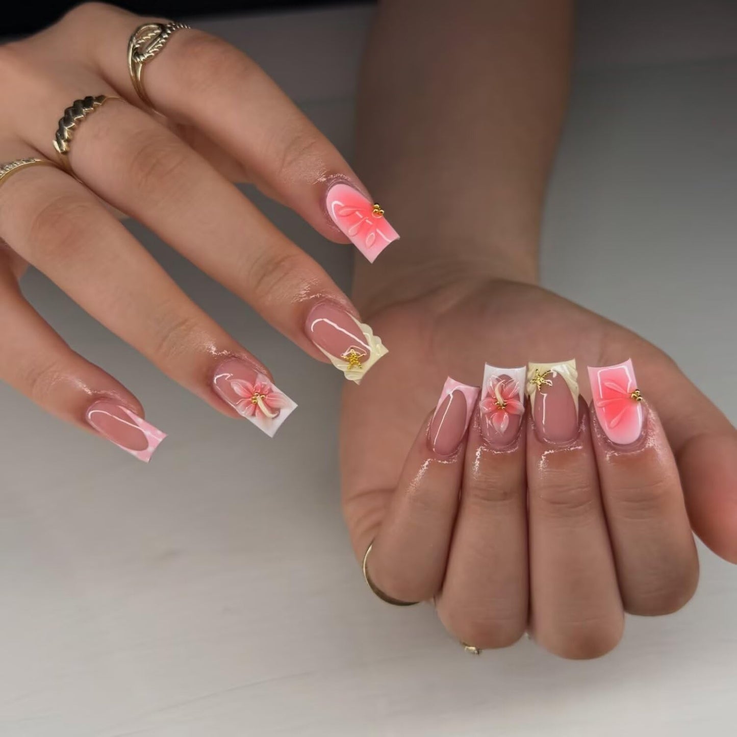 Spring Press On Nails MAGLFELL Handmade 10Pcs Short Fake Nails, 3D Carving Floral and Gold Plated Decoration Design, Reusable Acrylic Fingernail Salon Artificial Nails Kit (Size L)