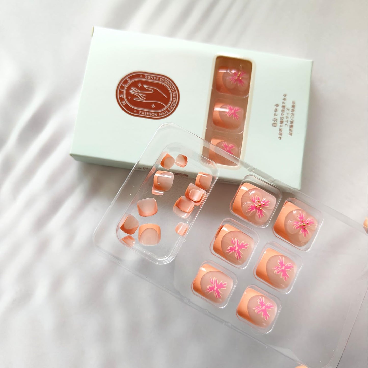 24Pcs Summer Press on Toenails Short Square Fake Toe Nails with 3D Flower Design French Tip False Toenails Pink Flower Glue on Nails Glossy Nude Full Cover Acrylic Toenails for Women