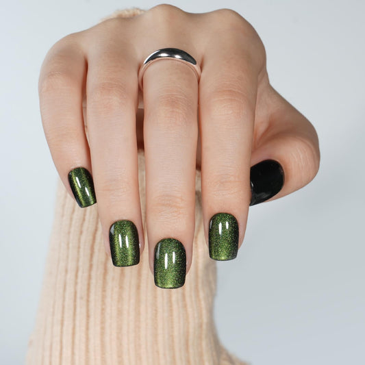 Green Cat Eye Press On Nails - Short Square Emerald Green Nails Press ons for Women, Reusable Glossy Fake Nails Kit with Glue, 30 Pieces in 15 Sizes