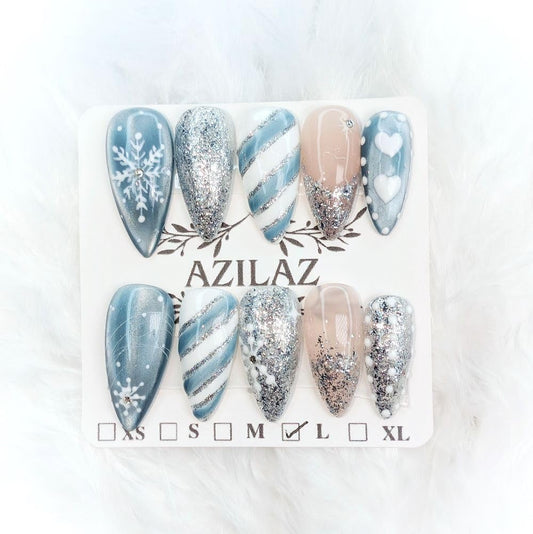 Azilaz Press On Nails, White and Blue Snowflake Design, Medium Stiletto Shape, 10-Piece Set,Handmade Christmas Collection,(Extra Small)