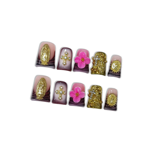 Hantyer 10pcs Brown French Tips Press On Nails Light Luxury, Short Duckbill Nails with Vintage Metal Decor & 3D Embossed Flowers, Icy Glossy Finish, Reusable Fake Nails Easy to Apply(Size L)