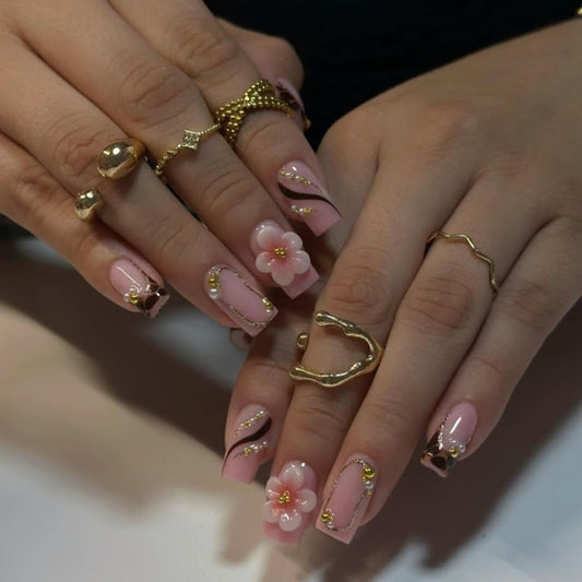 CTTHNBD Press on Nails Square - Medium Fake Nails with Flower Design - Leopard Print French Tip False Nails - for Women 24 Pcs