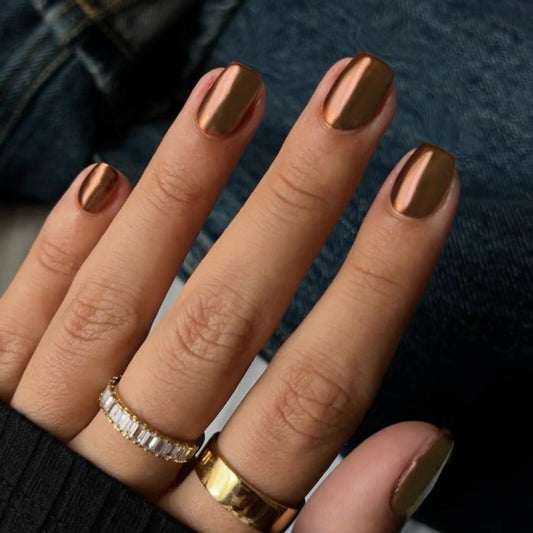 KQueenest Chrome Brown Press on Nails Short Square, Glitter Bronze Fake Nails Press Ons, Sparkle Metallic Acrylic Nails Glue on, Glazed Gel Glue on Nails for Women Party Wear in 24 Pcs