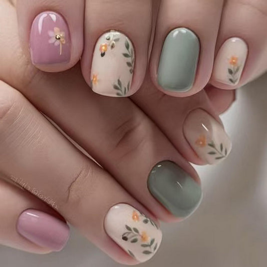 Spring Press on Nail Short Square Fake Nails Full Cover Green Leaves Floral designs Stick on Nail Cute Artificial Acrylic False Nails Glossy Reusable Glue on Nails Summer Press ones for Women 24pcs