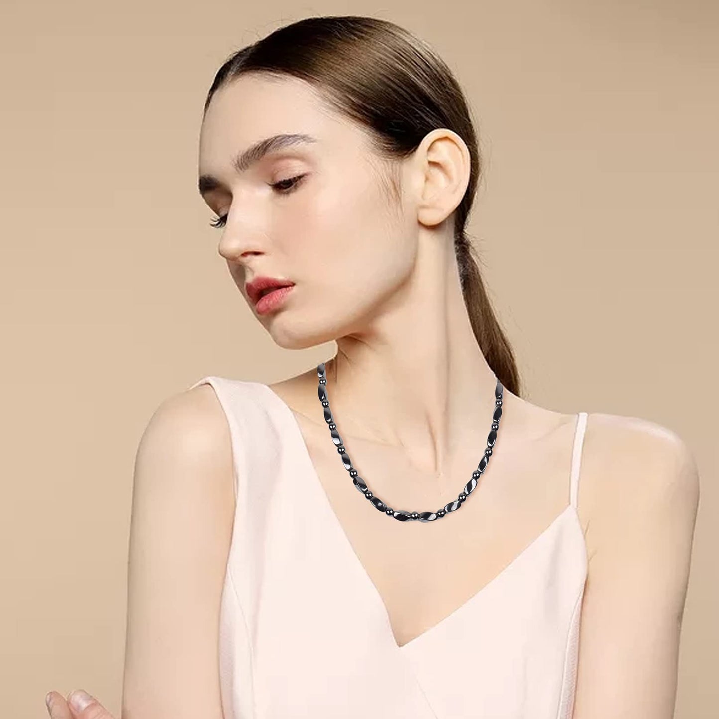 IRUMENG Magnetic Hematite Necklace for Men Women, Magnetic Stone Necklace to Soothe Neck Shoulder Discomfort, Reduce Fatigue Improve Daily Relaxation-21.6 inch (55cm)