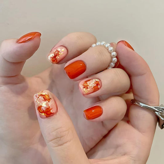Press on Nails Short Square Gold Fish Design False Nails Orange Artificial Nails Full Cover Gold Glitter Powder Nails Acrylic Coffin Nails Reusable Glue on Nails DIY Stick on Nails for Women 24Pcs