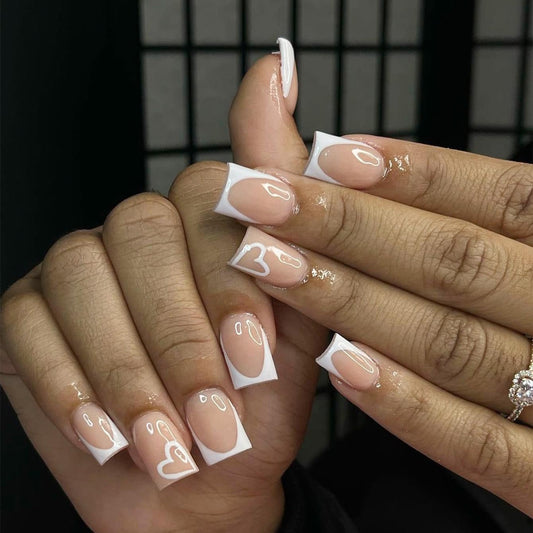 Valentine's Day White French Manicure Heart-Shaped False Nails, Medium Length Square Nail Tips, Cute Heart Glitter Nude Color, Nail Art Decoration for Women and Girls, 24 pieces