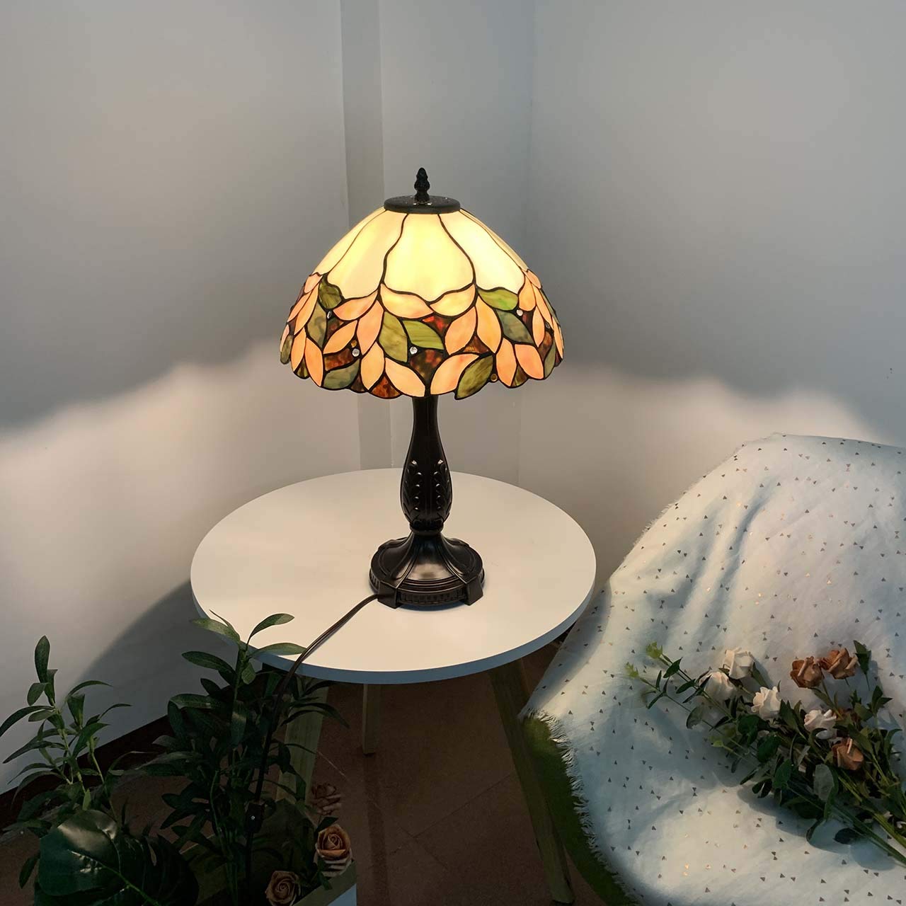 Bieye L10805 Pink Wisteria Tiffany Style Stained Glass Table Lamp, 14" W x 22.5" H