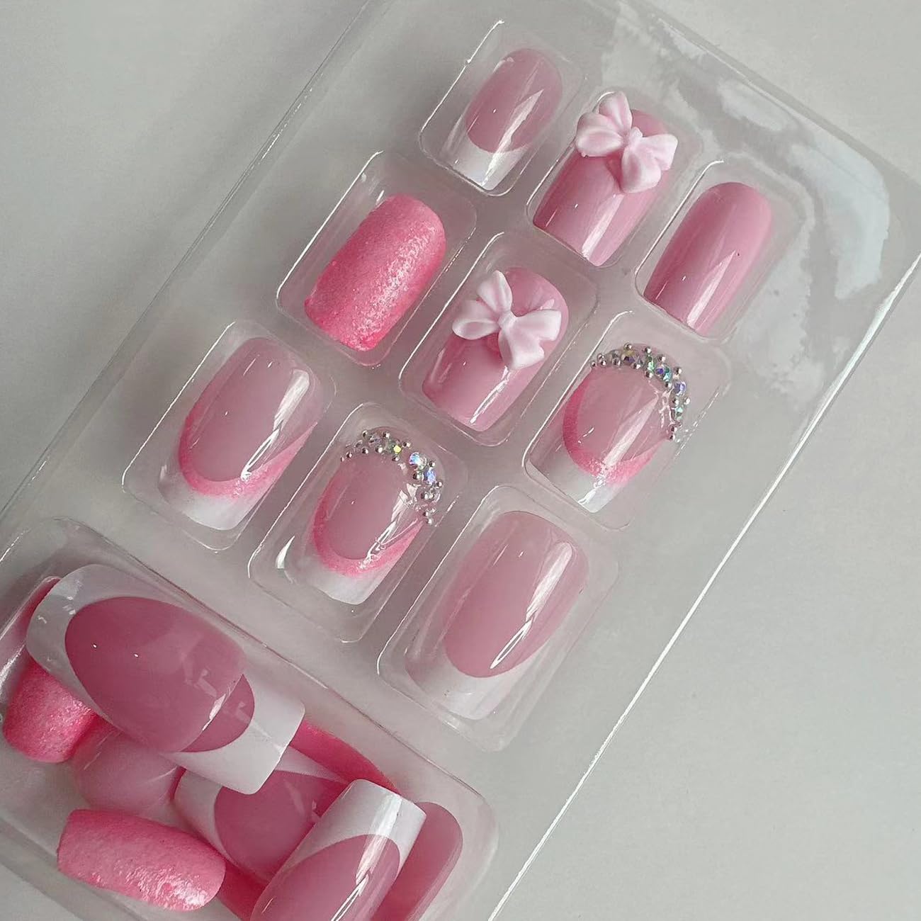 French Tip Press on Nails with Charms Short Fake Nails, French Nails Press ons Cute Pink Bow Stick on Nails Medium Square Shape Glossy Sparkly Full Cover Glue on Nails for Women Daily Wear 24 pieces