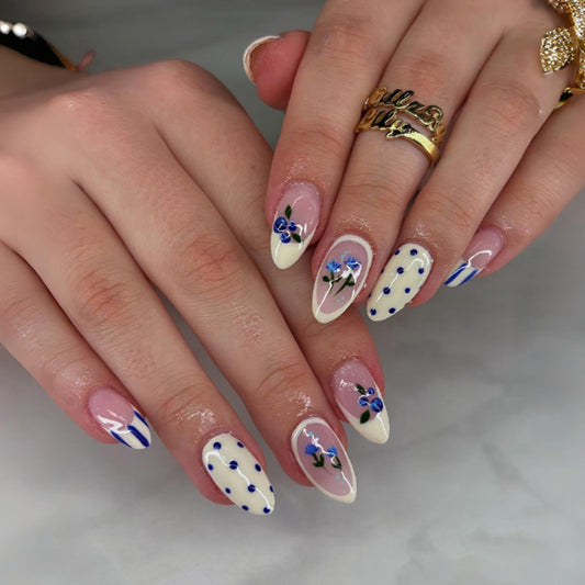 DANMANR Short Press on Nails Almond Fake Nails Full Cover Flowers Polka Dots Acrylic French False Nails for Women and Girls 24PCS