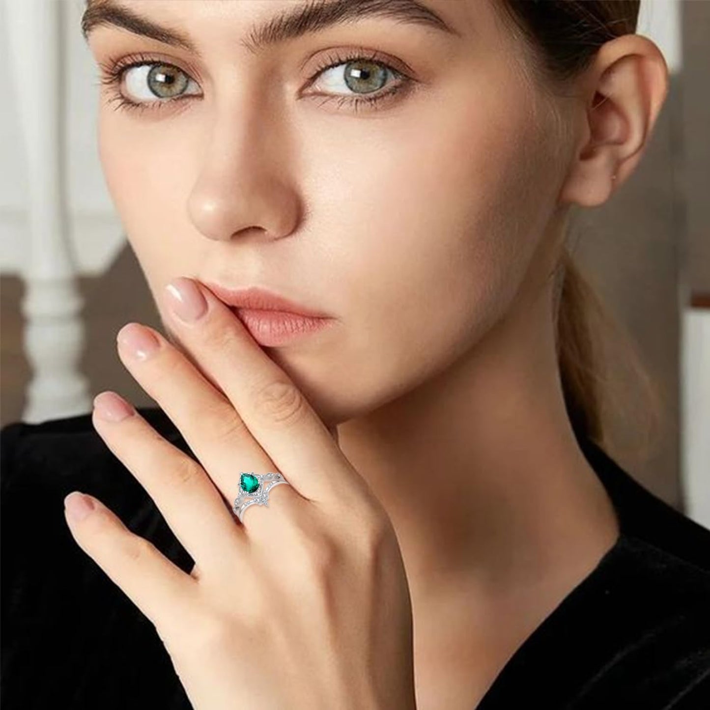 LieYovanaRing Pear Shaped Emerald Engagement Ring Set for Women, 925 Sterling Silver Pear-Cut Emerald Green Fashion Jewelry Wedding Bridal Band Rings for Women Her (8)