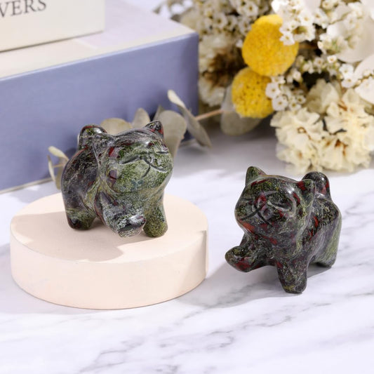 Top Plaza 1 PC Dragon Bloodstone Crystal Cute Cat Figurine Gifts Carved Healing Lucky Home Decor Natural Gemstone Cats Collectibles Pocket Sculpture for Cat Lovers