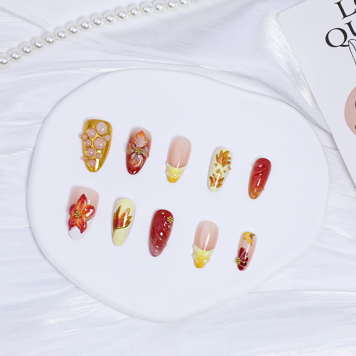 30Pcs 3D Fall Press on Nails Medium Almond Maple Leaf Fake Nails Handmade Acrylic Nails Autumn Flower Rhinestones Glue on Nail French Tip False Nails Thanksgiving Gold Leaves Artificial Nail Decor