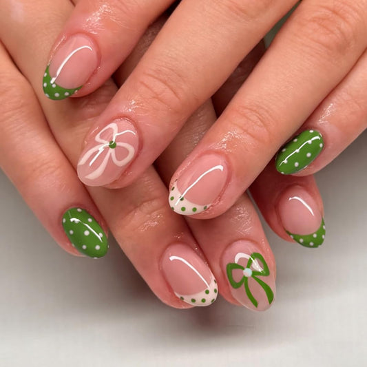 24 Pcs French Tip Press on Nails Short Oval WLGDLH Summer Fake Nails, Green False Nails Press ons Nail Art Tips with Bow Polka Dots Design, Nude Base Glue on Nails for Women Manicure, Glossy Finish