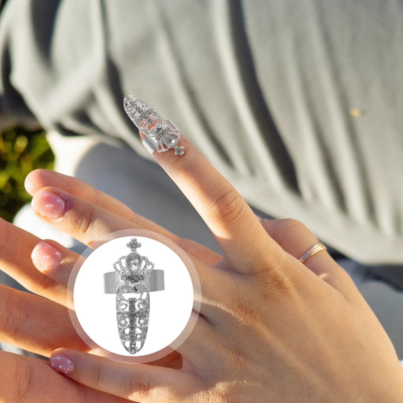 Healvian 3Pcs Rhinestone Crown Fingernail Rings Set Silver Alloy Hand Joint Rings Fashion Finger Jewelry for Women Nail Art Decoration