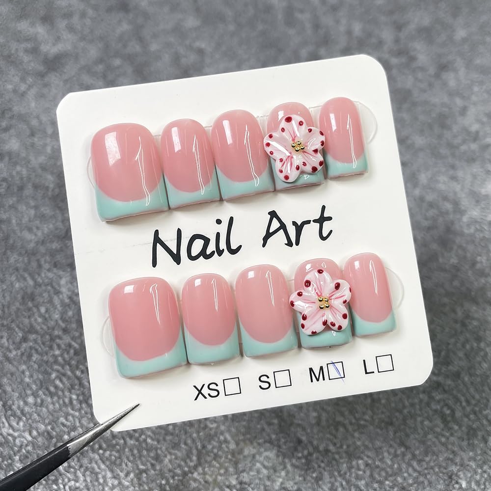 Square Short Press on Nails Handmade Fake Nails Green French Tip with 3D Flower Designs luxury Glossy Cute Acrylic Nails for Women 10pcs (Size M）