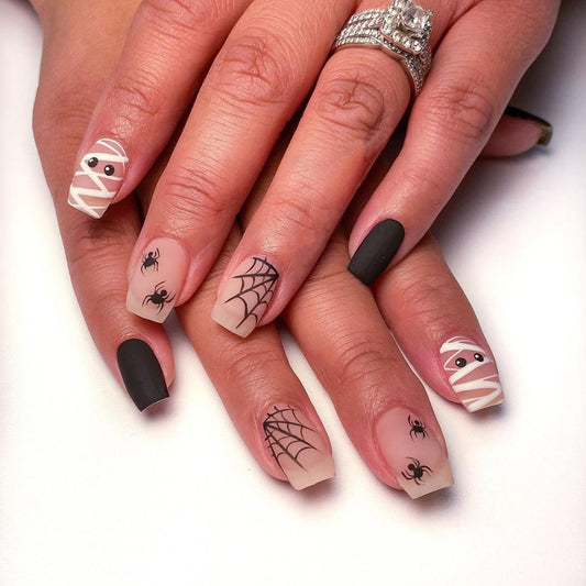 Halloween Press on Nails Short Square Fake Nails with Spiders Web Designs, Cute Halloween Glue on nails for Women Girls, Matte Halloween Acrylic False Nails for Women