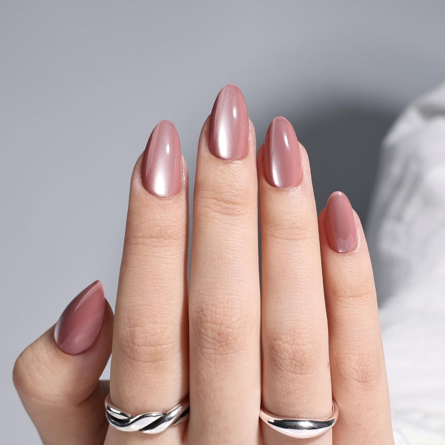 Leefrei Cat Eye Press On Nails - Glazed Pink Press On Nails Short Almond Nails Press Ons for Women Fake Nails with Glue, Glossy Reusable Glue on Nail in 16 Sizes - 32pcs, Blush Aurora