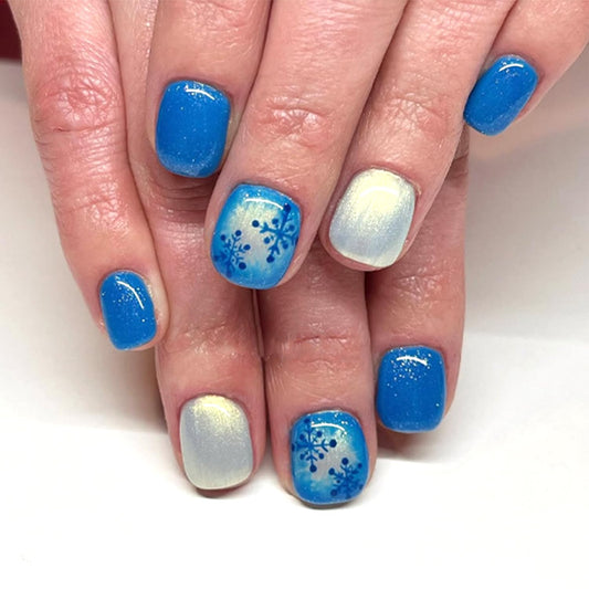 LWTZLW Christmas Press on Nails Snowflake Short Square False Nails Blue White Glitter Full Cover Glue on Nail Blue Snowflake Design Acrylic Fake Nails Winter Artificial Glossy Nail Reusable for Women