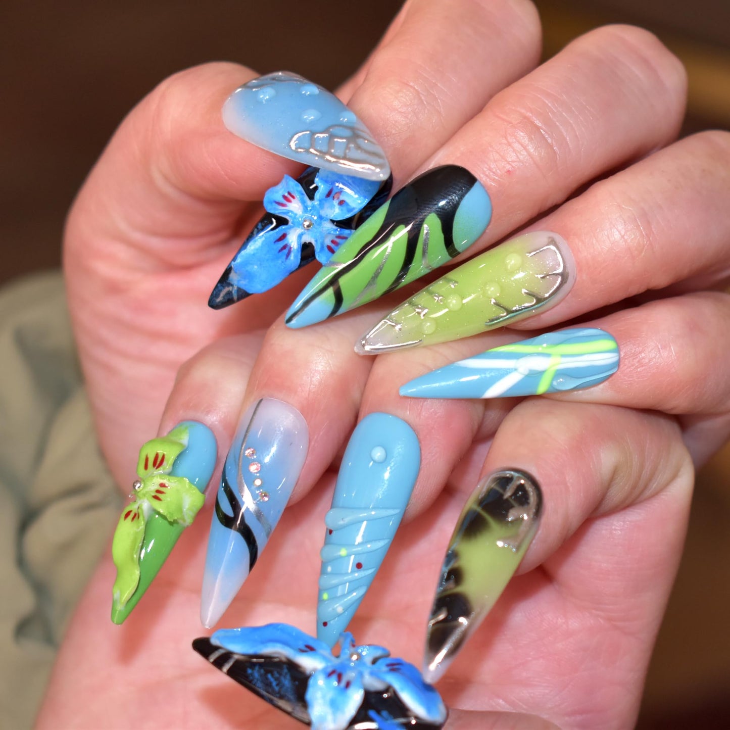 LIFOOST Handmade Press On Nails Long, Blue Press On Nails Stiletto, Carving Flowers 3D Nails with Rhinestones