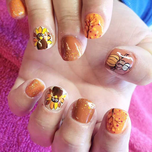 24Pcs Thanksgiving Press on Nails Short Square Fake Nails with Turkey Pumpkin Tree Design Fall False Nails Orange Full Cover Artificial Glue on Nails Glitter Stick on Nail for Women Manicure DIY