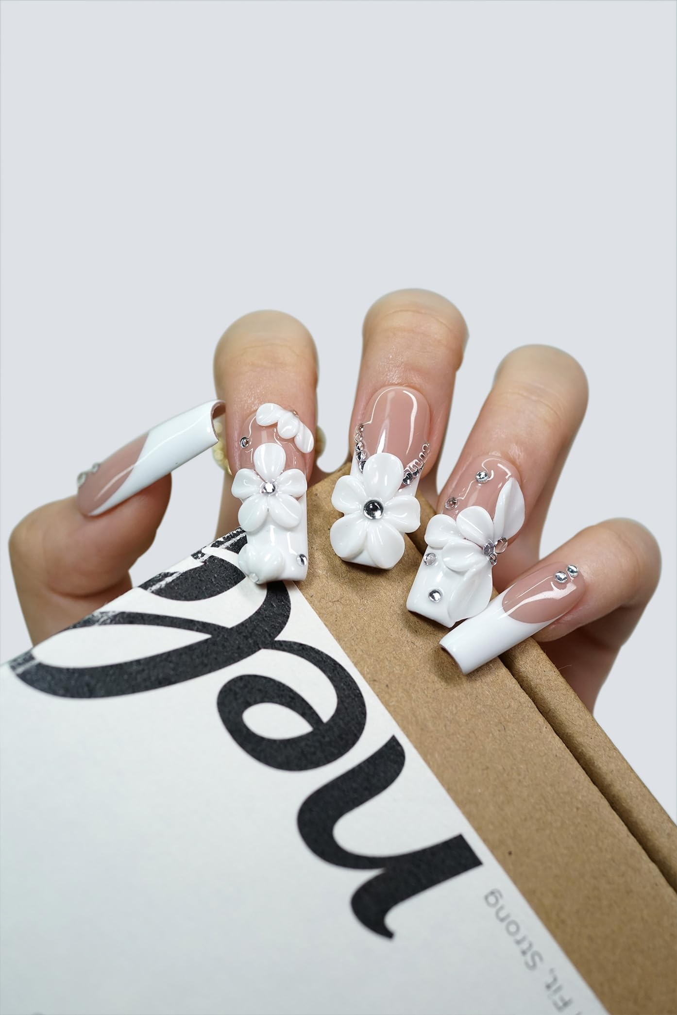 Nelaoco 10PCS Handmade Press On Nails REUSABLE 3D Gel Fake Nails Acrylic Slim Natural Profile Glassy Shine & Detail-Focused Finish (Gardenia Frost - S)