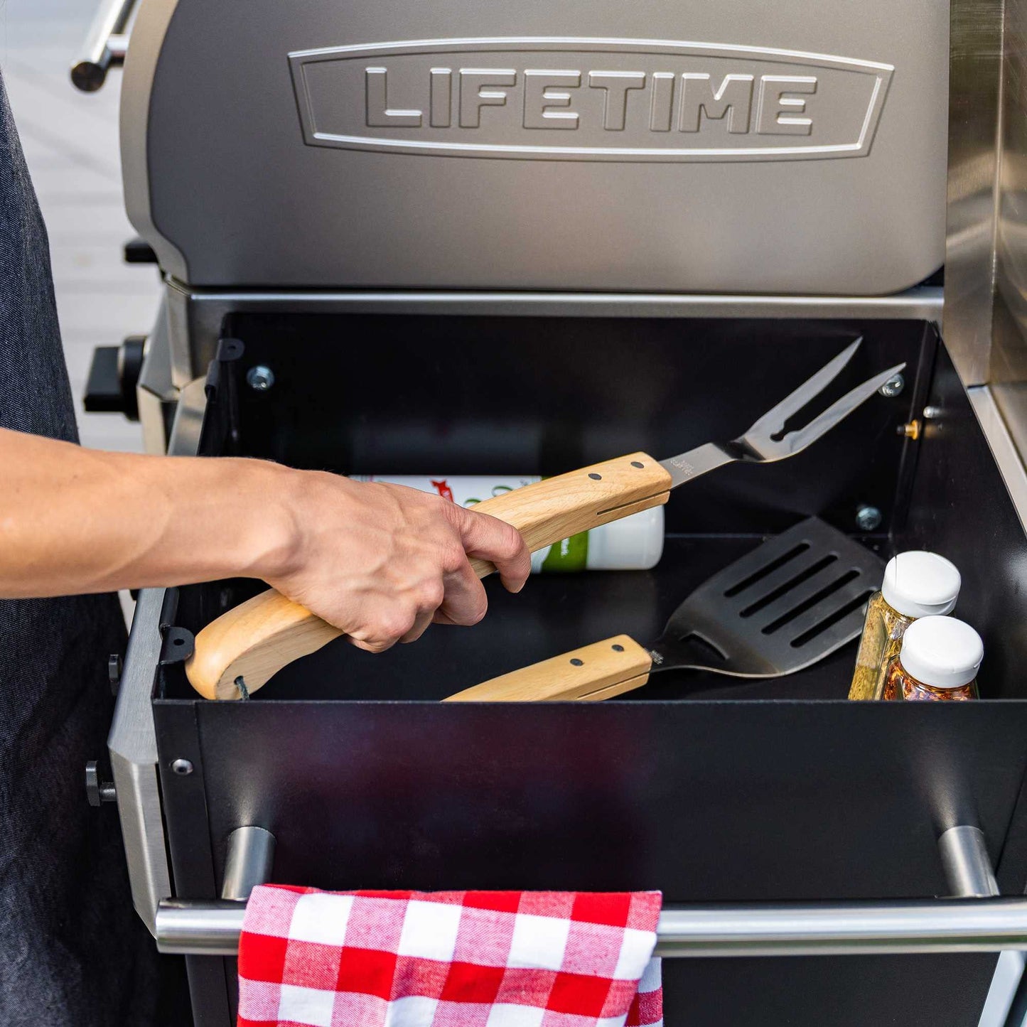 Lifetime Gas Grill and Wood Pellet Smoker Combo