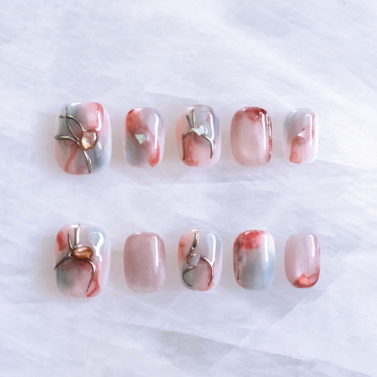 Venice Inspired Press on Nails, Pink Cat Eye with Mirror Powder Chrome Effect, Short Square Shape, 10 Piece (Small Size, SS)