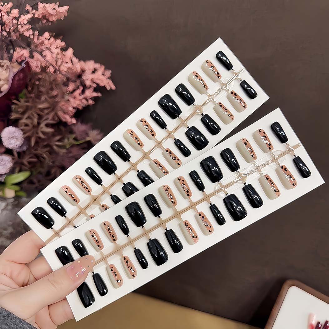 RikView Square Press on Nails Medium Fake Nails Black Nails with Leopard Print Design Glossy Full Cover Nails for Women 30 PCs/Set