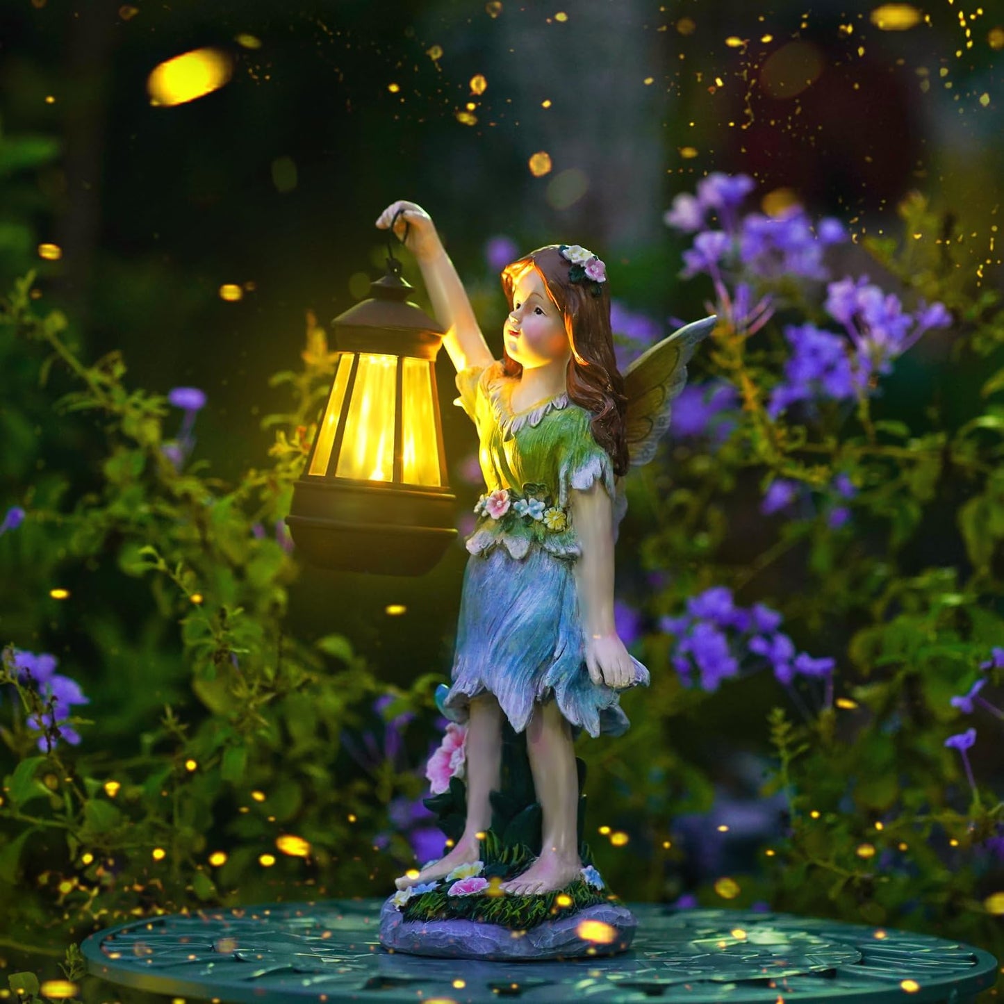 Gnome Garden Decor Statue Solar Gnomes Decorations for Yard with Lantern Light Outdoor Decorations for Patio Mom Gift