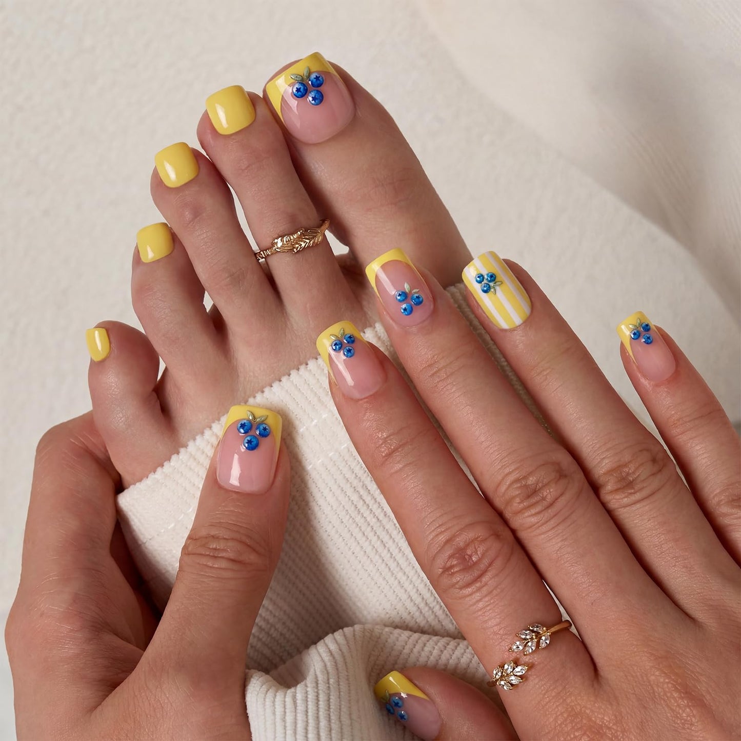 BTArtbox Press On Toenails Short - Blueberry Rain, Easy-to-Apply 3D Yellow French Tip Square Toe Nail Press Ons with Glue and Adhesive Tabs in 15 Sizes - 30 Toenails All-in-One Kit
